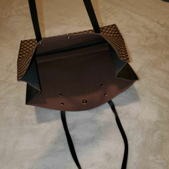 Brand New Purse - Picture 2 of 3